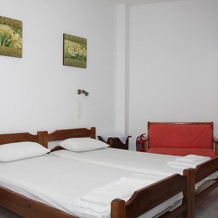 Akrogiali Hotel Plomari Extérieur photo
