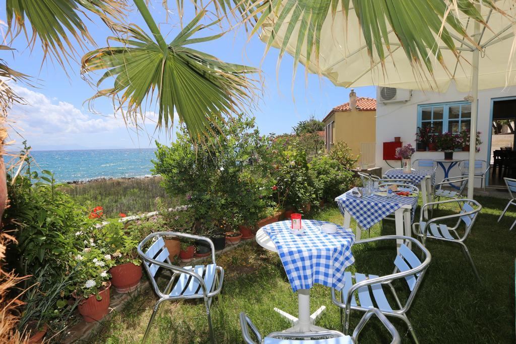 Akrogiali Hotel Plomari Extérieur photo