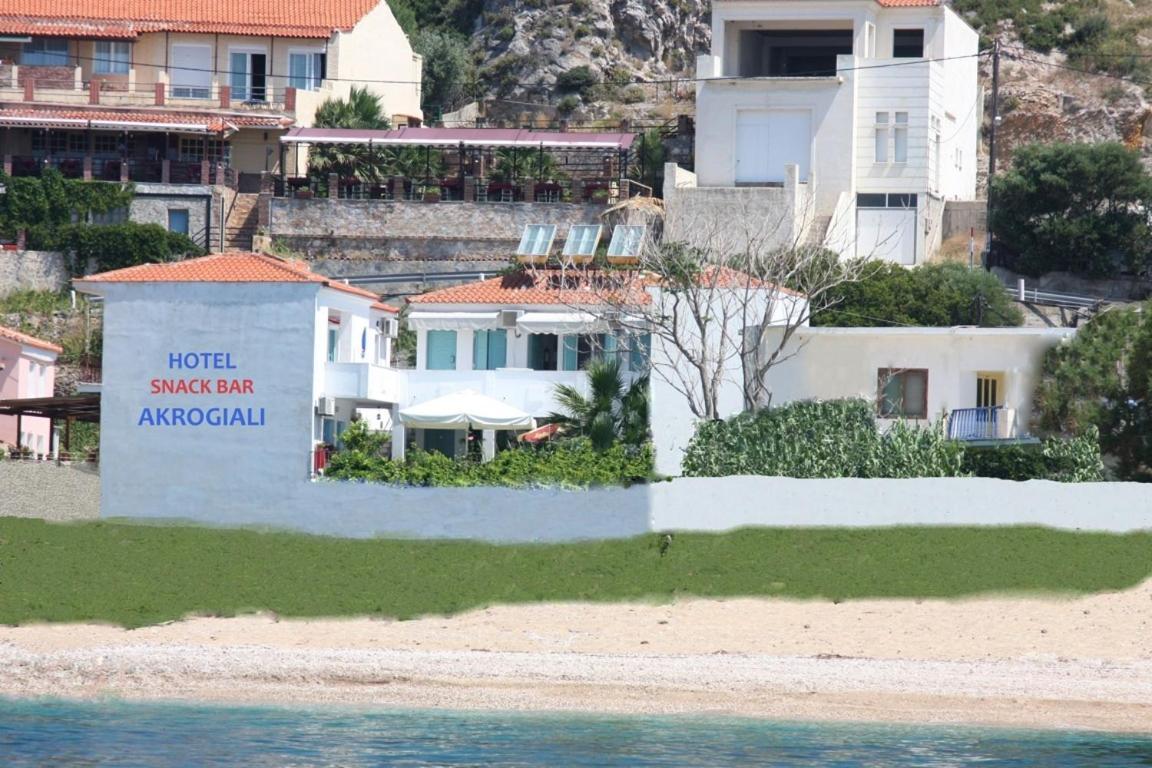 Akrogiali Hotel Plomari Extérieur photo